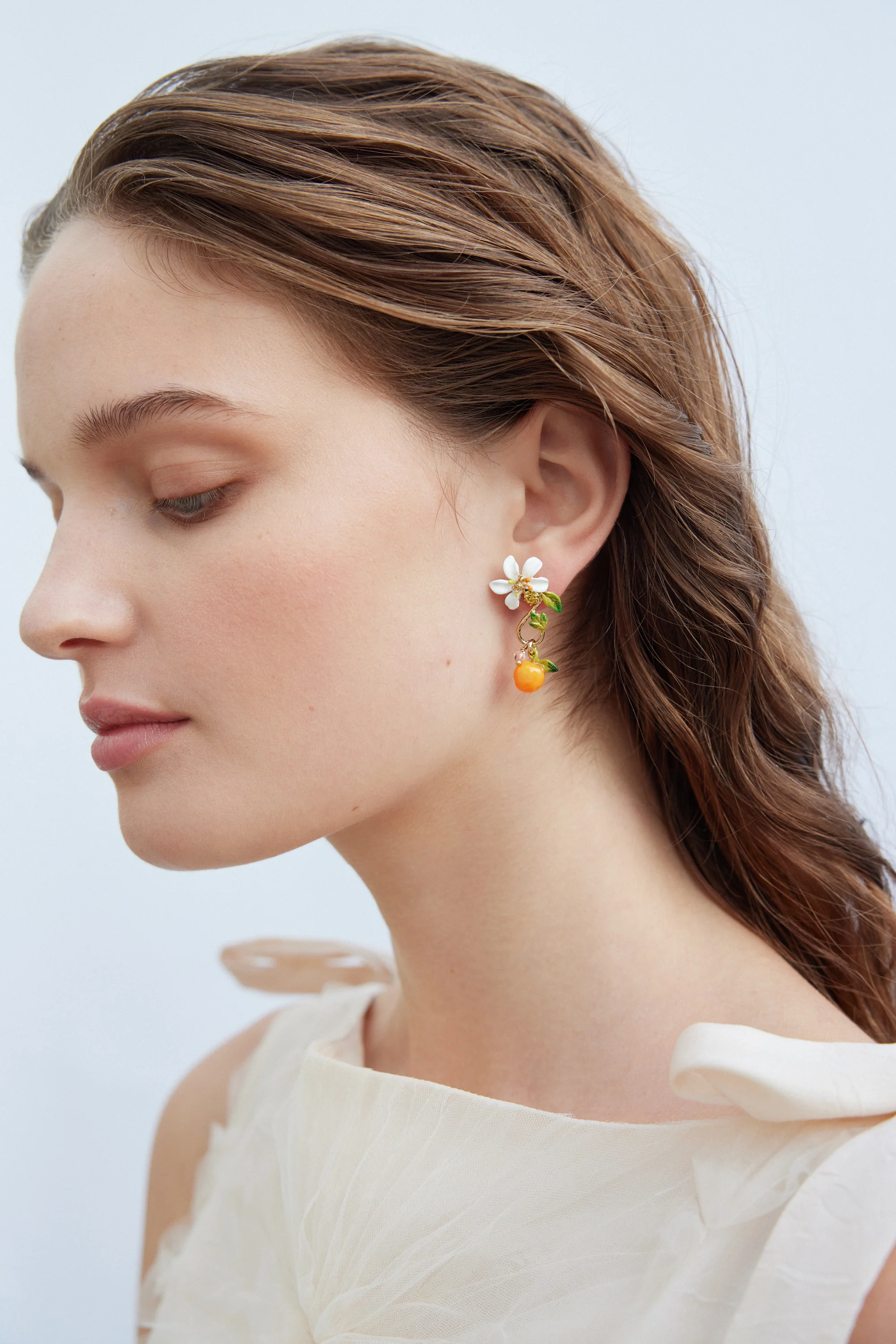 Boucles d'oreilles effet baroque orange et fleur d'orange - Image 2