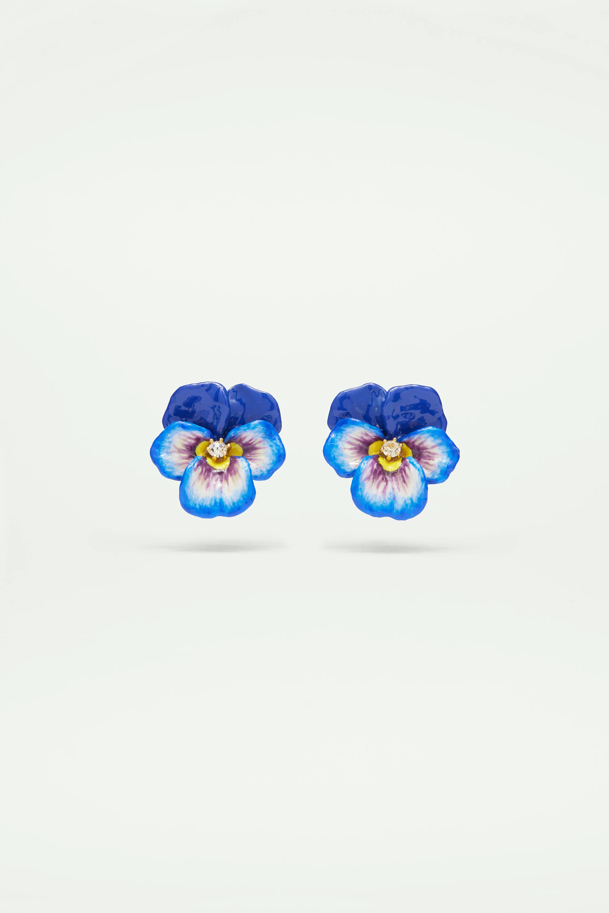 Boucles d'oreilles pensée bleue et cristal